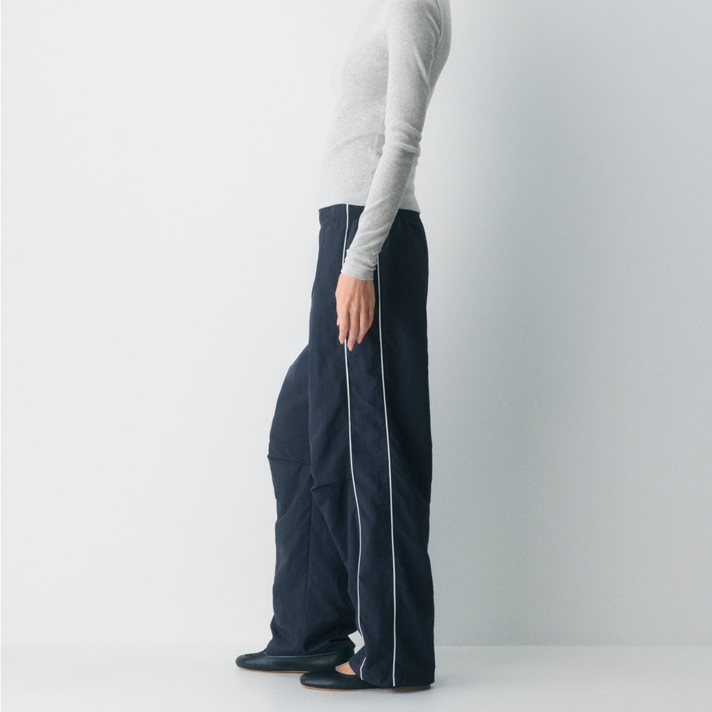 TNA Aritzia MERCER TRACK PANT navy